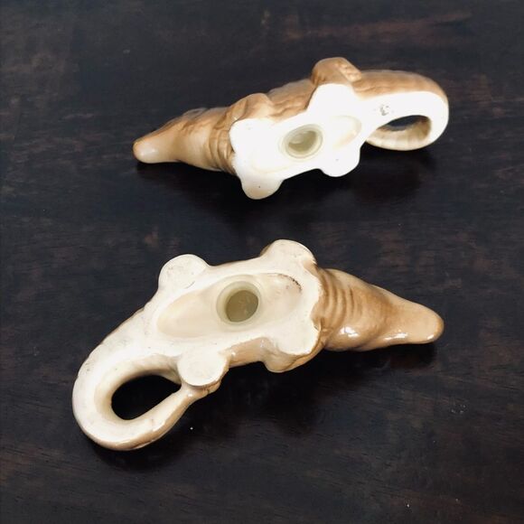 Alligator Croc Ceramic Vintage Salt & Pepper Shakers Set - Picture 3 of 3